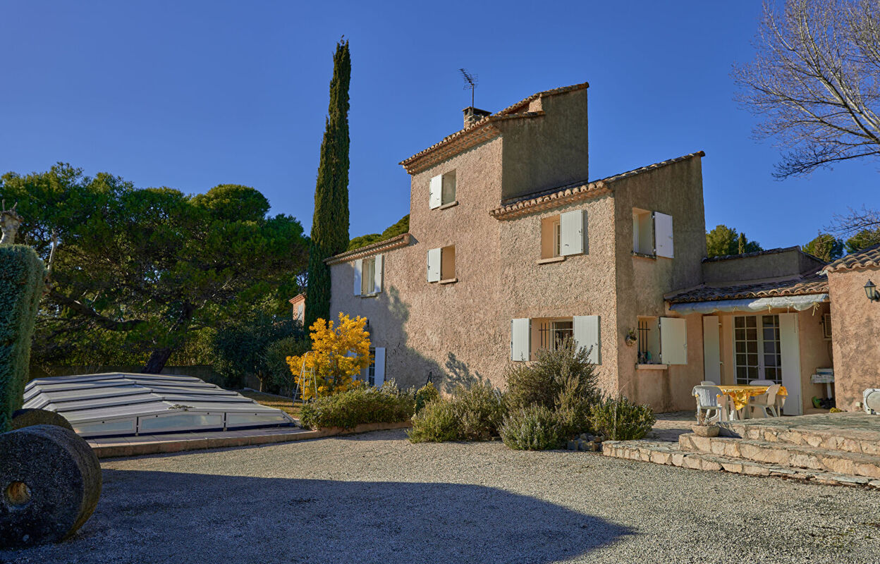maison 7 pièces 144 m2 à vendre à Lançon-Provence (13680)
