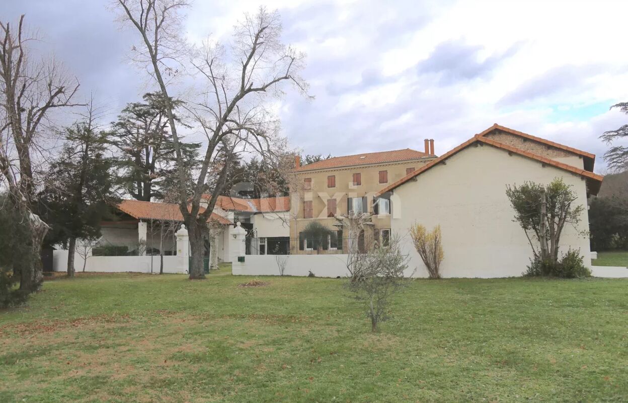 maison 11 pièces 357 m2 à vendre à Valence (26000)