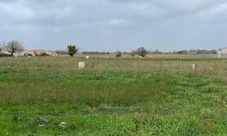 Terrain  620 m² à vendre à Saint-Porchaire (17250)