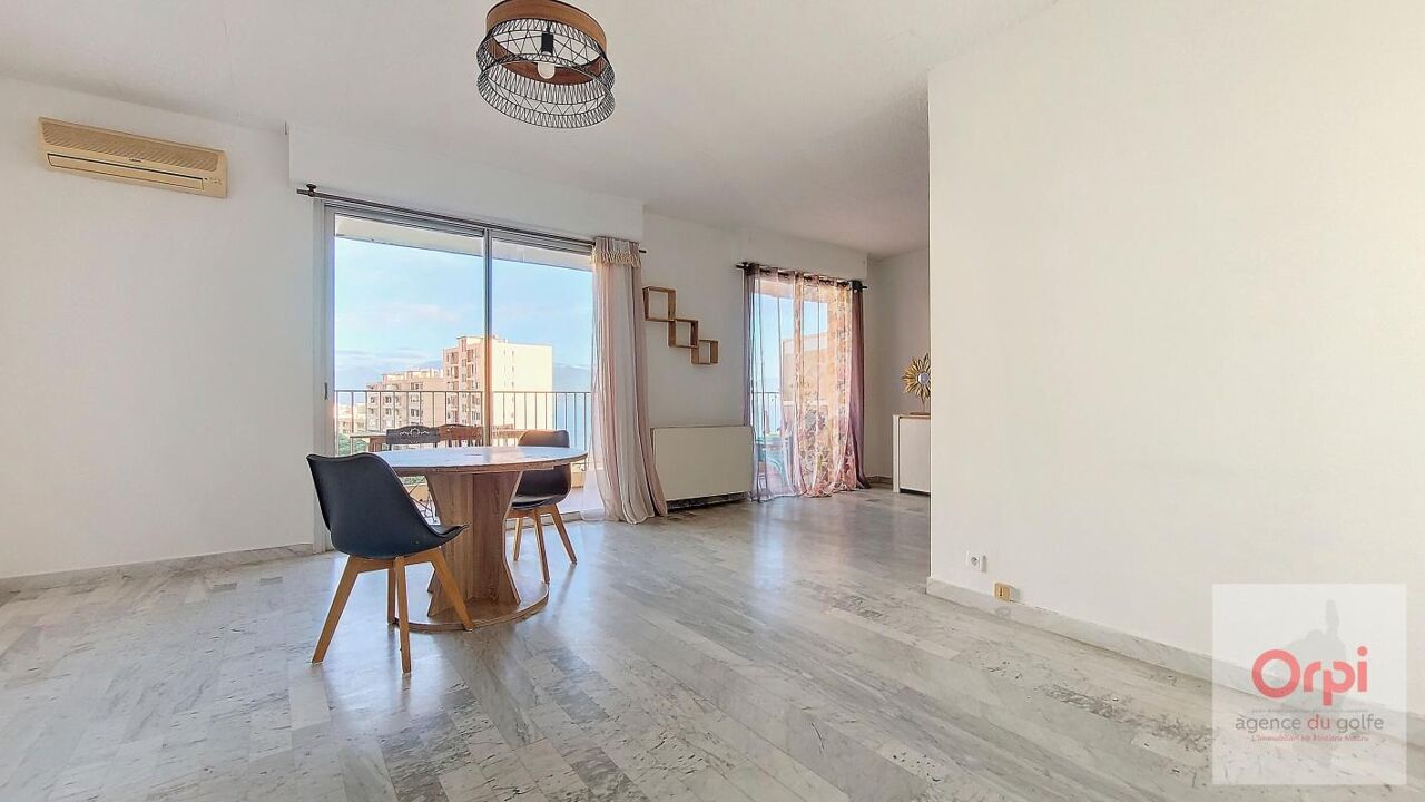 appartement 2 pièces 57 m2 à vendre à Ajaccio (20000)