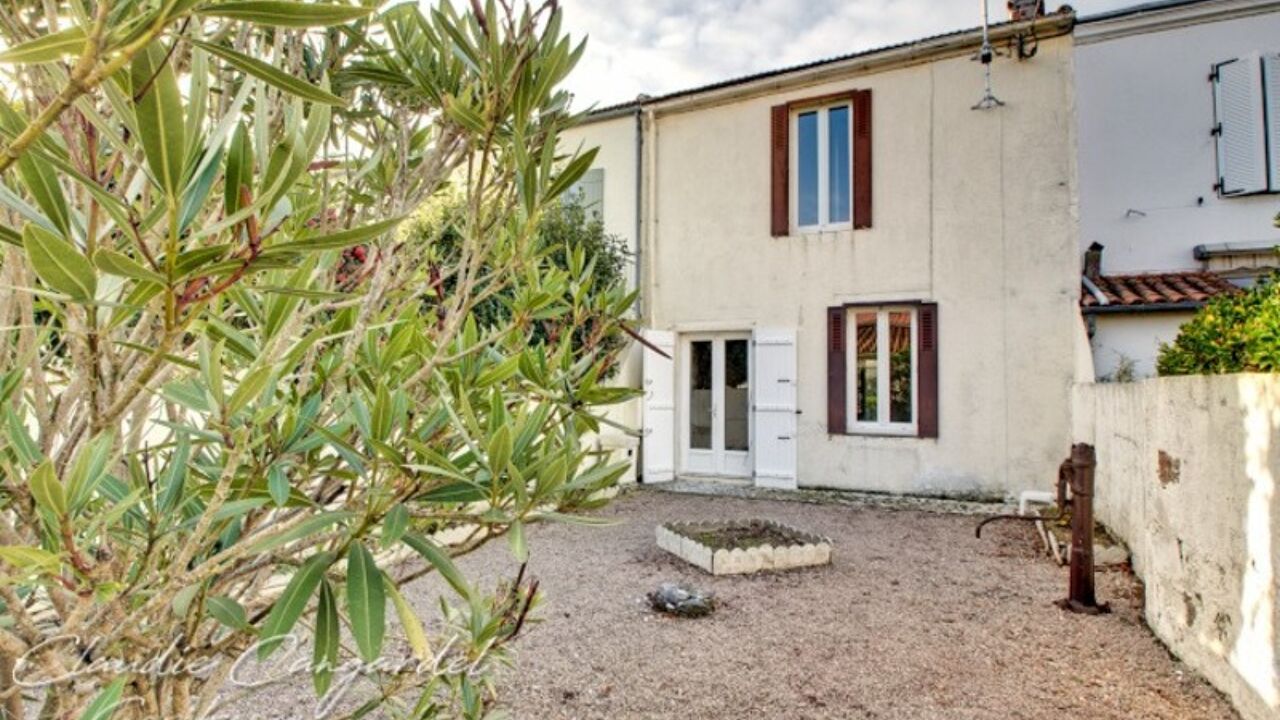 maison 3 pièces 60 m2 à vendre à La Rochelle (17000)