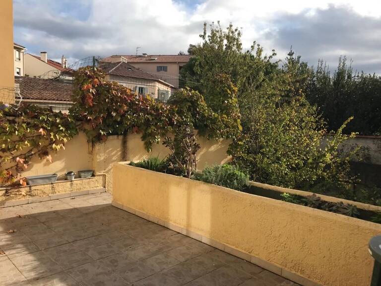 LA SEYNE SUR MER 83500 APPARTEMENT TYPE 3 VUE EXCEPTIONNELLE SUR LE PORT ET LA RADE — photo 1