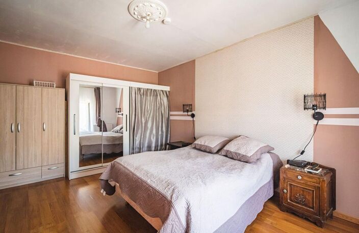 VENTE : maison T5 (109 m²) à COURTHIEZY — photo 5