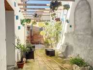 EXCLUSIVITÉ - MAISON DE VILLAGE AVEC PATIO — photo 2