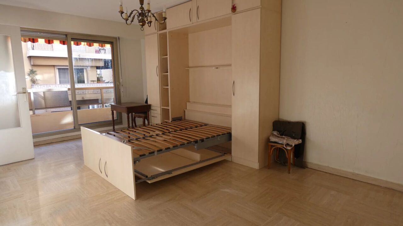 appartement 1 pièces 30 m2 à Nice (06300)