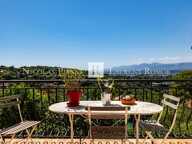 À VENDRE – NICE – VILLA DE CARACTÈRE – PISCINE – VUE PANORAMIQUE — photo 3