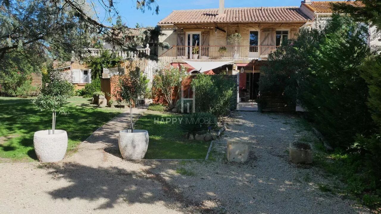 maison 14 pièces 355 m2 à vendre à Arles (13200)