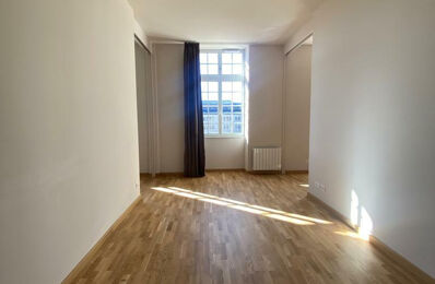 location appartement 909 € CC /mois à proximité de Neuville-de-Poitou (86170)