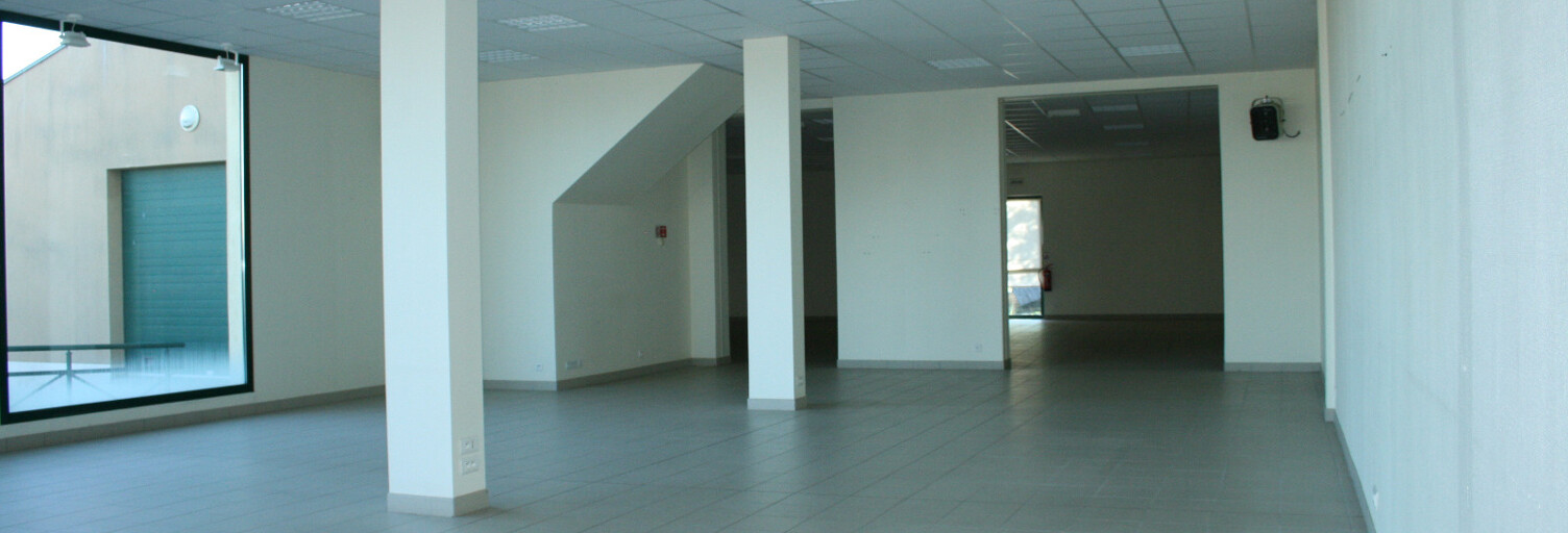 Commerce  300 m² à vendre à Avrillé (85440)