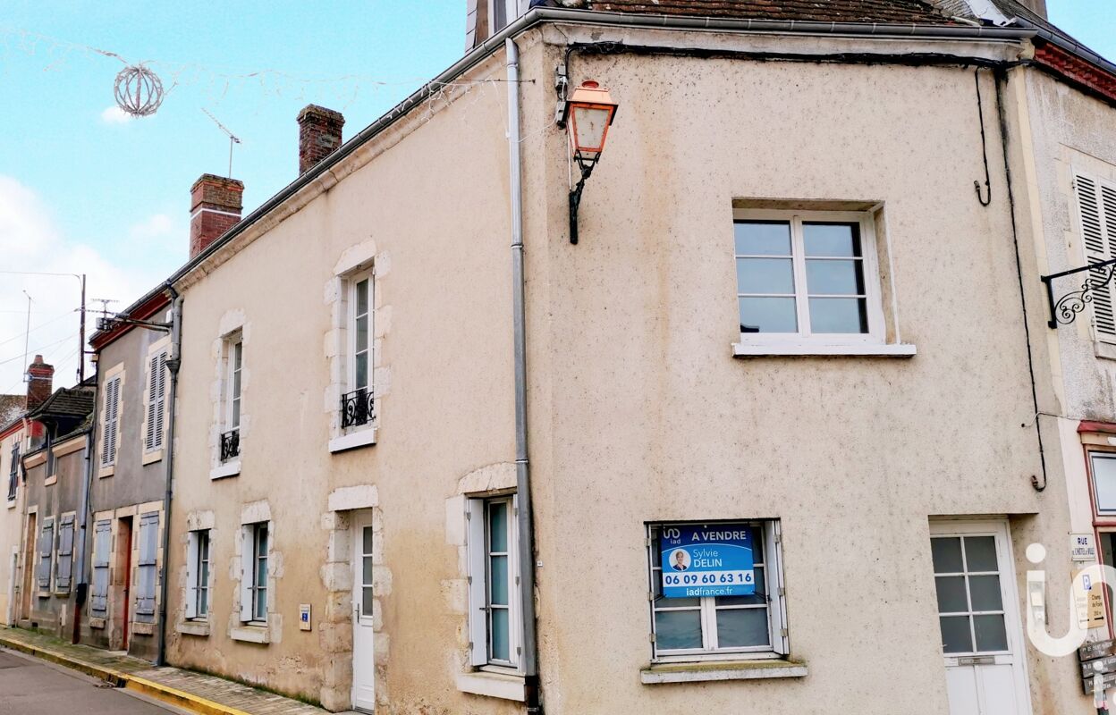 immeuble  pièces 85 m2 à vendre à Châtillon-sur-Loire (45360)