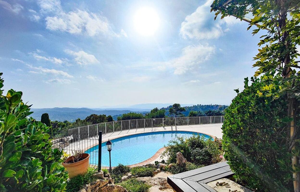 maison 6 pièces 248 m2 à vendre à Châteauneuf-Grasse (06740)