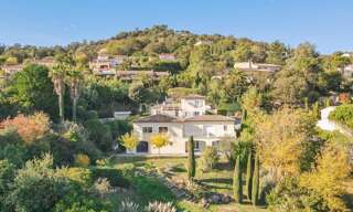 Maison 10 Pièces 280 m² à vendre à Les Adrets-de-l'Estérel (83600)