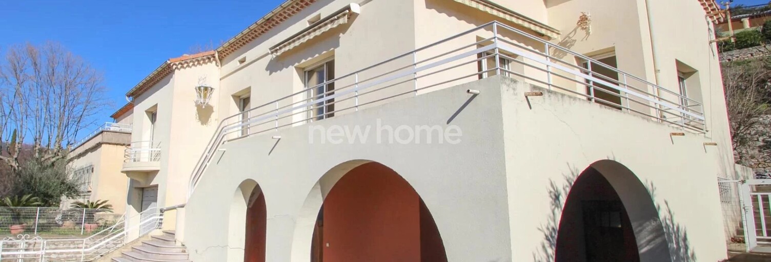 Maison 5 Pièces 138 m² à vendre à Fayence (83440)