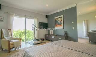 Maison 6 Pièces 237 m² à vendre à Les Adrets-de-l'Estérel (83600)