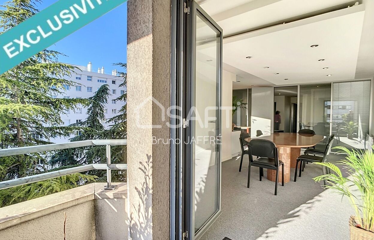 appartement 4 pièces 102 m2 à vendre à Paris 15 (75015)