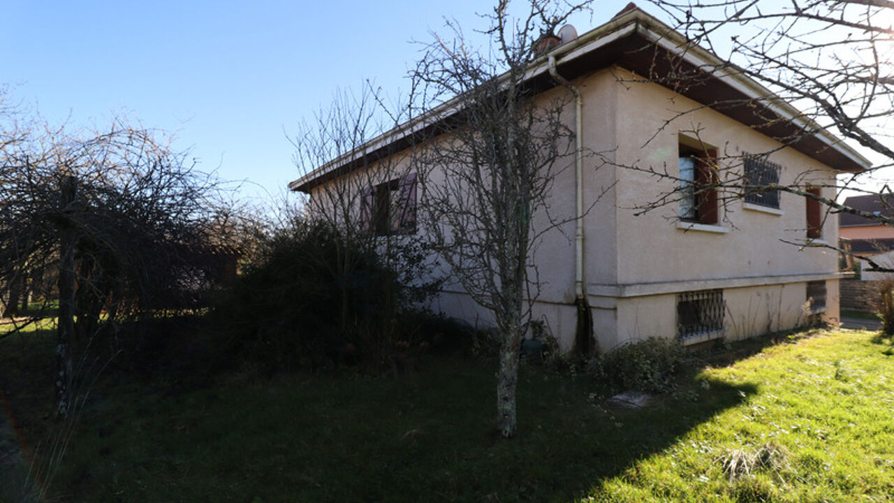 maison 5 pièces 123 m2 à vendre à Saint-Trivier-de-Courtes (01560)