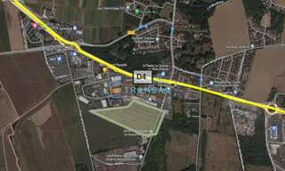 Local industriel  1827 m² à louer à La Queue-en-Brie (94510)