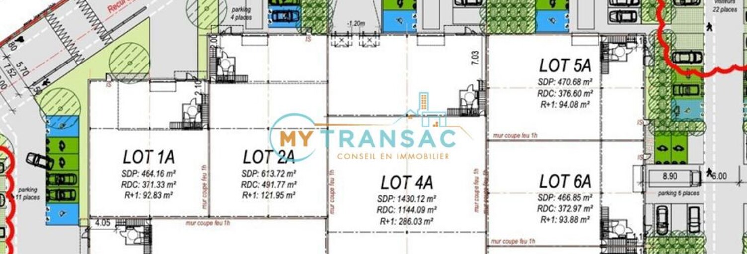 Local industriel  905 m² à louer à La Queue-en-Brie (94510)