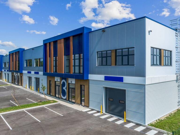 A LOUER Bâtiment indépendant neuf de 3198m² divisible à partir de 533m² à St-Michel-sur-Orge — photo 1