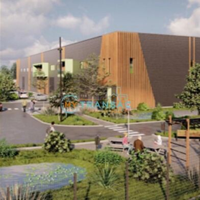 Local industriel  7366 €