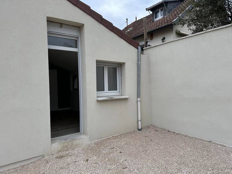 Studio à louer facs — photo 1