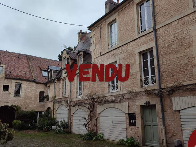 APPARTEMENT A VENDRE A CAEN CENTRE Charmant Duplex de 69m2 s — photo du bien