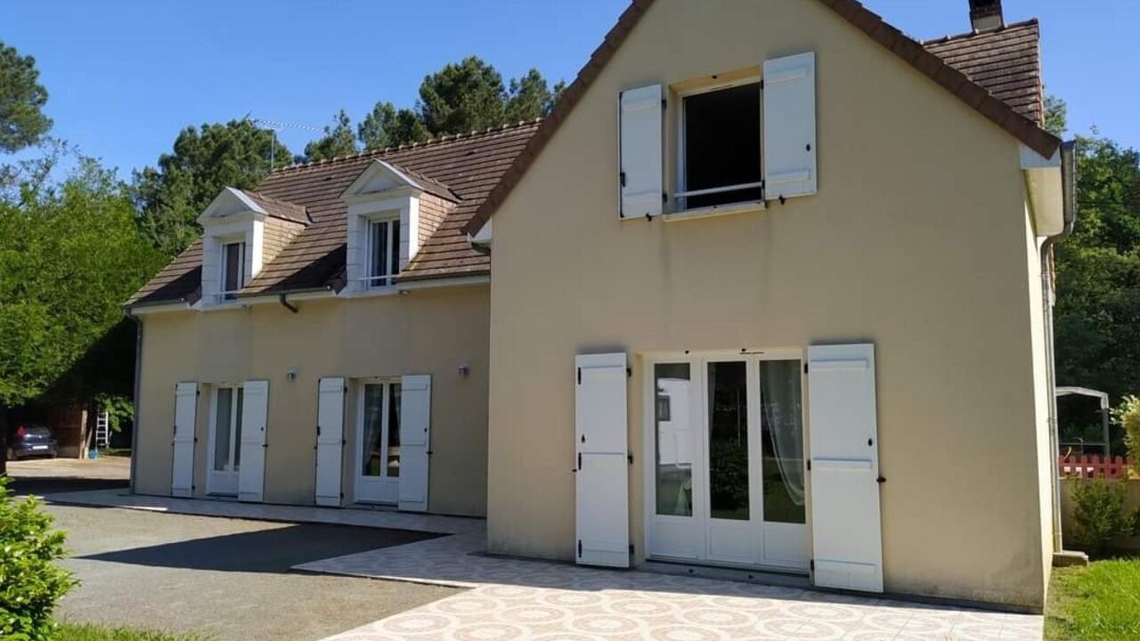 maison 6 pièces 195 m2 à vendre à Baugé-en-Anjou (49150)