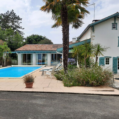 Maison 6 pièces 595000 €