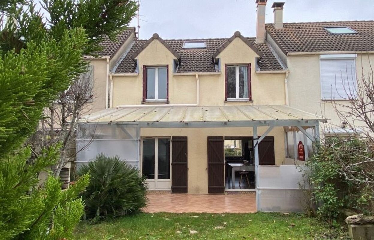 maison 5 pièces 92 m2 à vendre à Ozoir-la-Ferrière (77330)