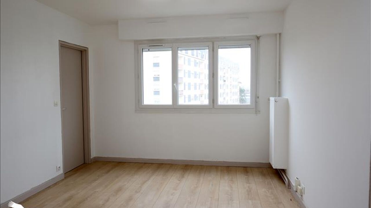 appartement 2 pièces 43 m2 à vendre à Tours (37200)