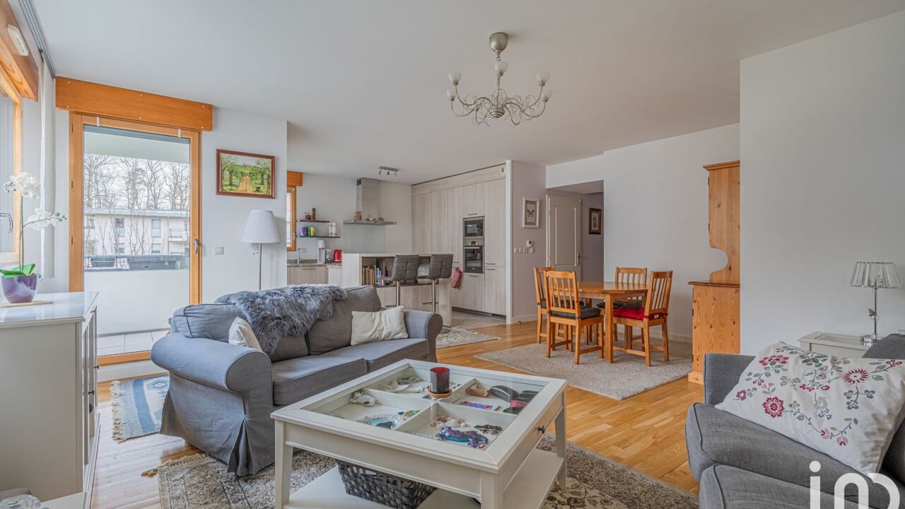 appartement 5 pièces 122 m2 à vendre à Prévessin-Moëns (01280)