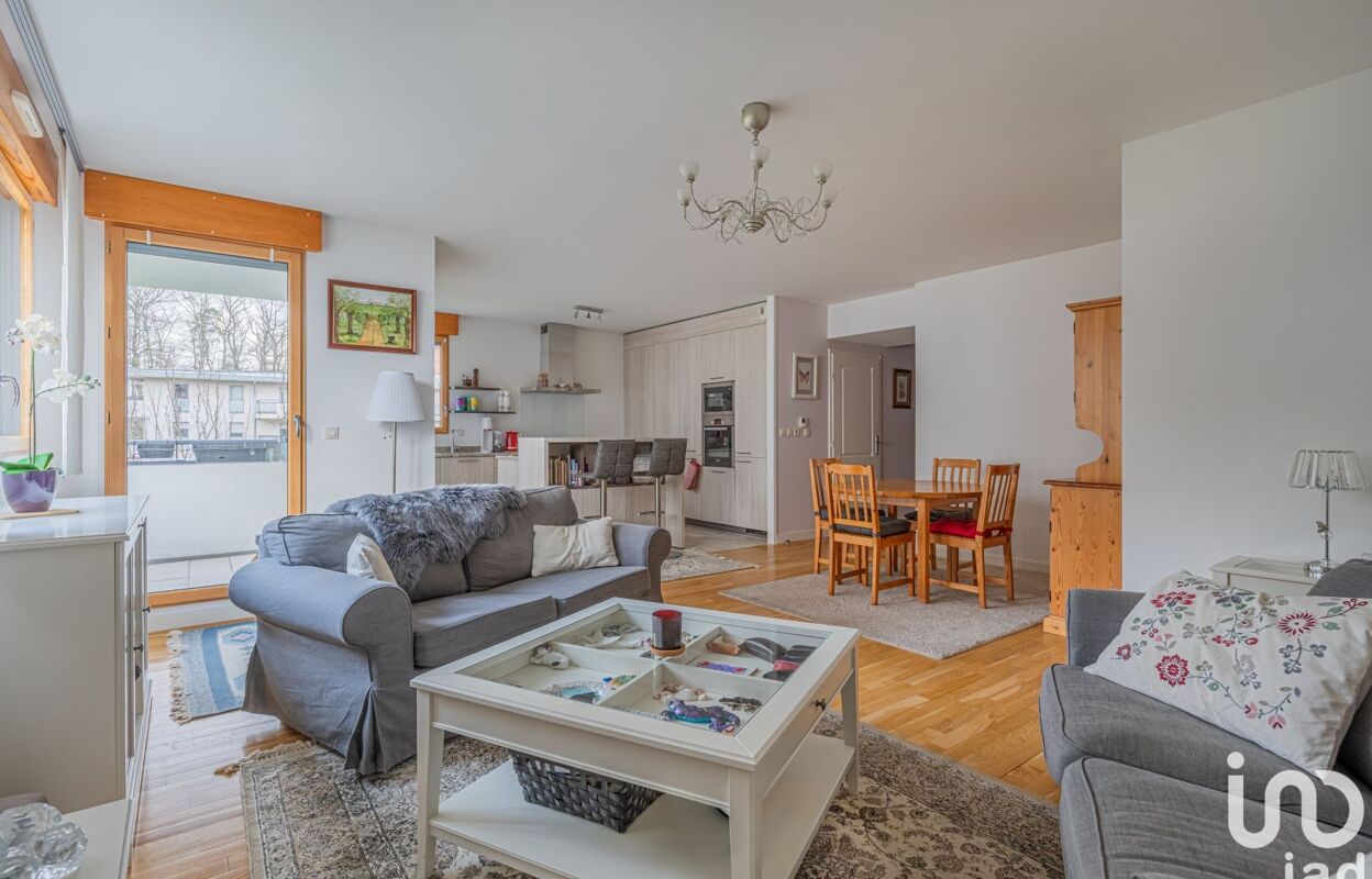 appartement 5 pièces 122 m2 à vendre à Prévessin-Moëns (01280)