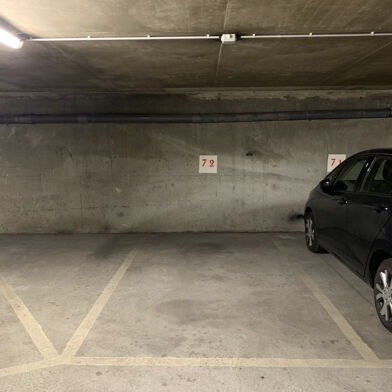 Parking 12 m²