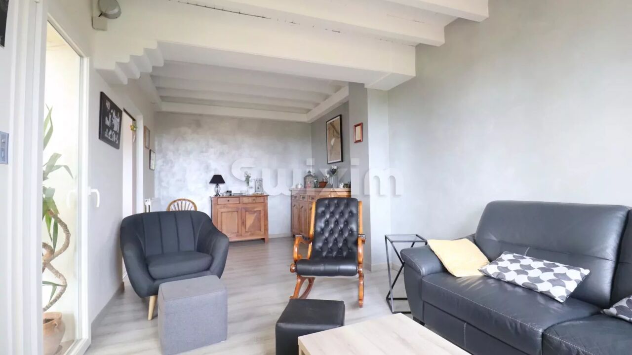 maison 8 pièces 208 m2 à vendre à Villefranche-sur-Saône (69400)