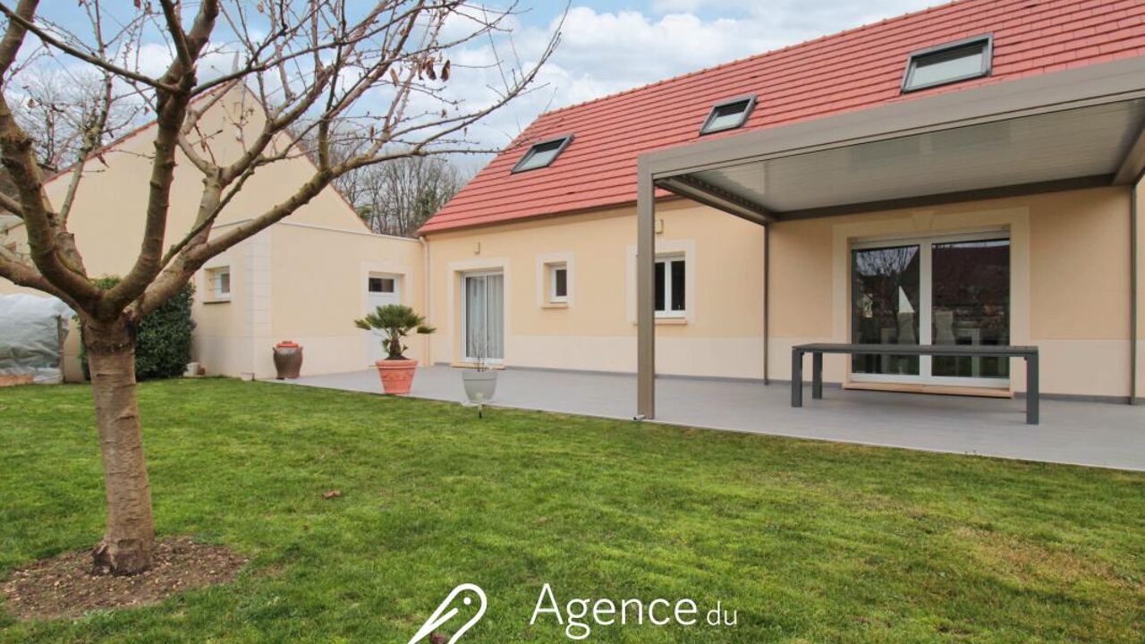 maison 4 pièces 171 m2 à vendre à Poligny (77167)
