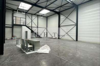 Local industriel  2800 €