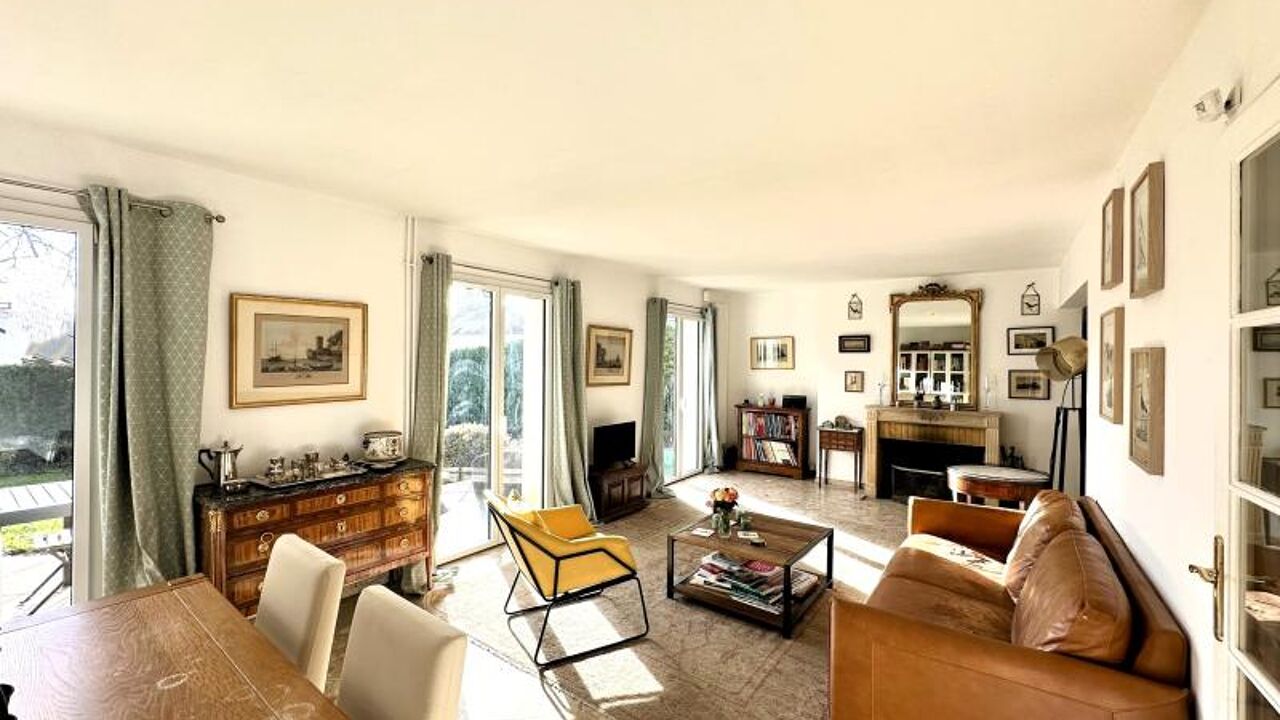 maison 6 pièces 137 m2 à vendre à Saint-Germain-en-Laye (78100)