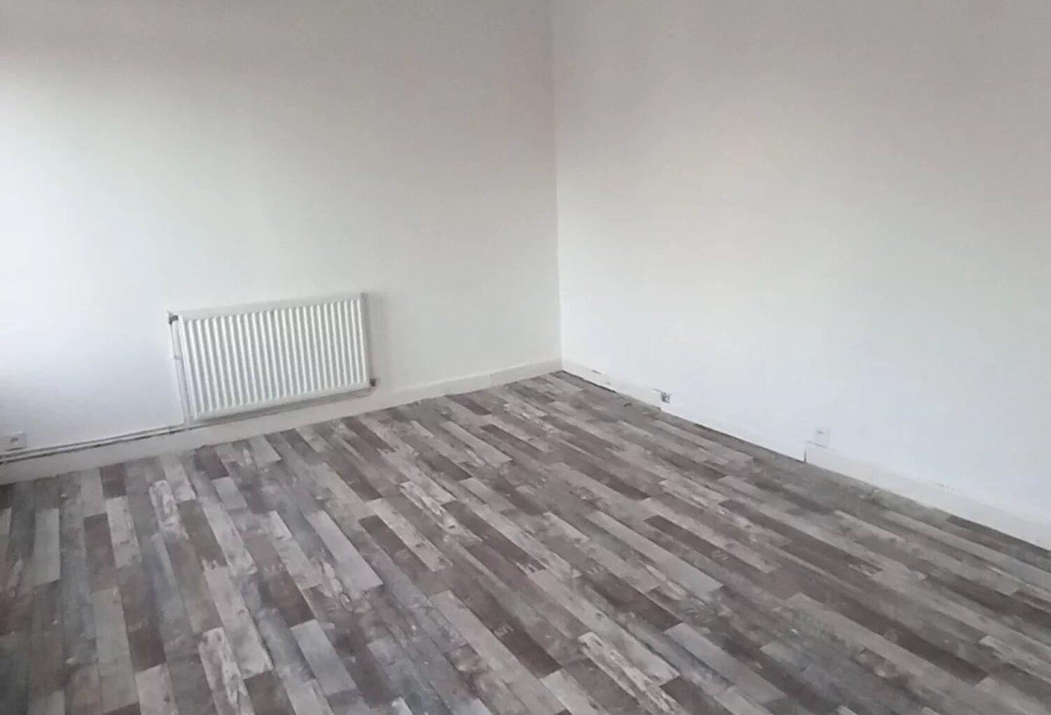 Location appartement 5 pièces 145 m² à Fourmies (59610) — photo 1