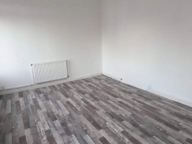 Appartement 5 pièces 145 m² à Fourmies — photo du bien