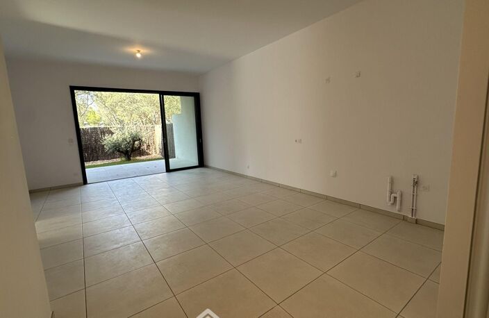Appartement - 70m² - Perpignan — photo 4