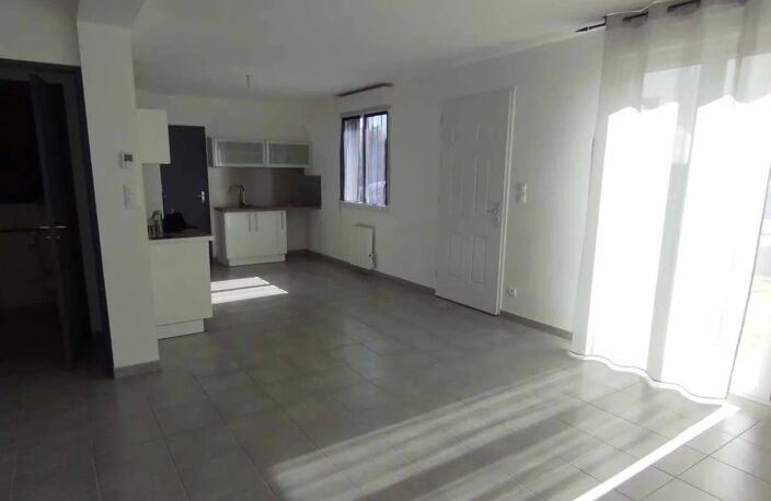 A LOUER MAISON TREMUSON — photo 3