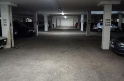 vente garage 9 000 € à proximité de Villejuif (94800)