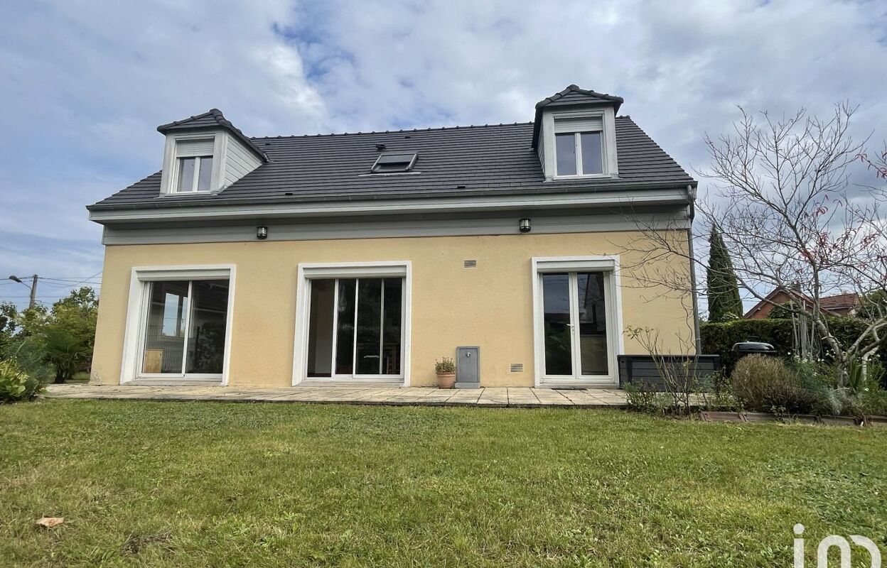 maison 5 pièces 150 m2 à vendre à Saint-Pierre-Lès-Nemours (77140)