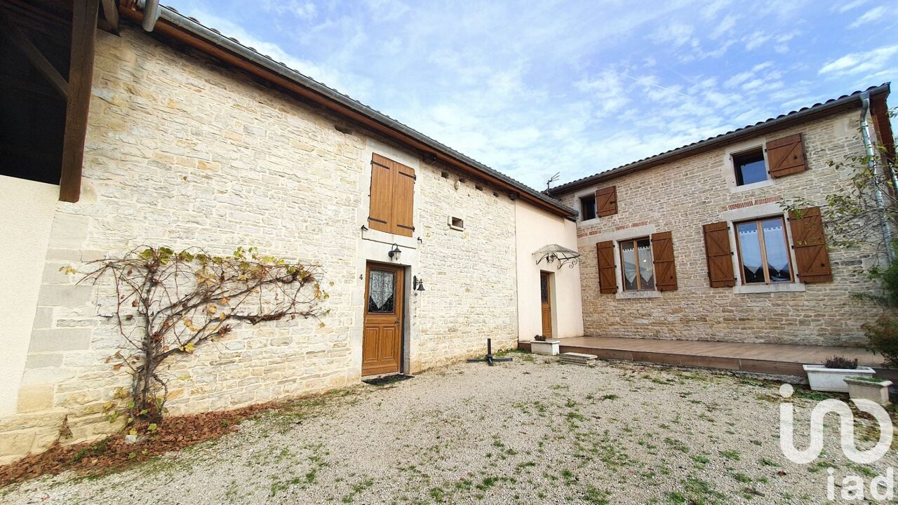 maison 8 pièces 216 m2 à vendre à Voillecomte (52130)