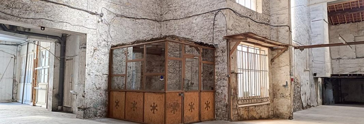 Commerce  233 m² à louer à Narbonne (11100)