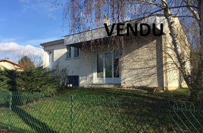 EXCLUSIVITE A VENDRE JOLIE VILLA AVEC GARAGE ET JARDIN — photo du bien