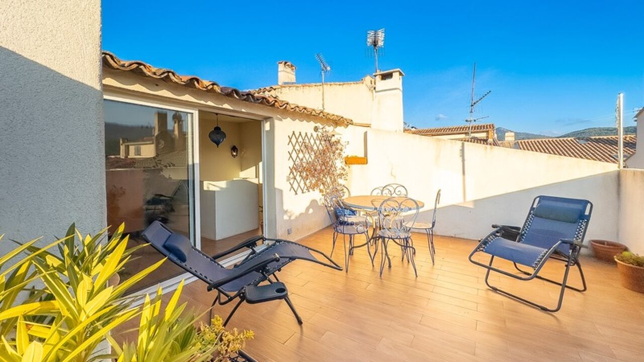 maison 6 pièces 115 m2 à vendre à Cuges-les-Pins (13780)