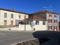 BUREAUX NEUFS CENTRE VILLAGE — photo 2