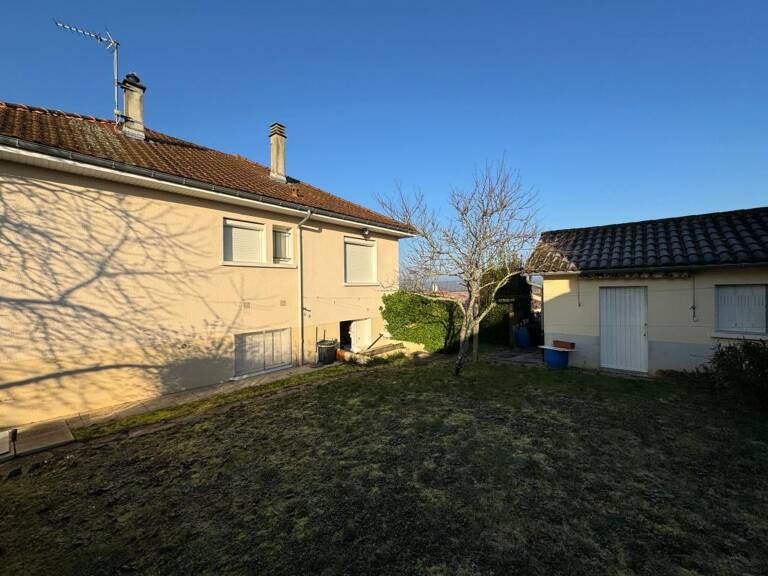 VENTE : maison 5 pièces (111 m²) à SAINT JUNIEN — photo 1