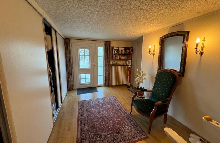 VENTE : maison 5 pièces (111 m²) à SAINT JUNIEN — photo 3